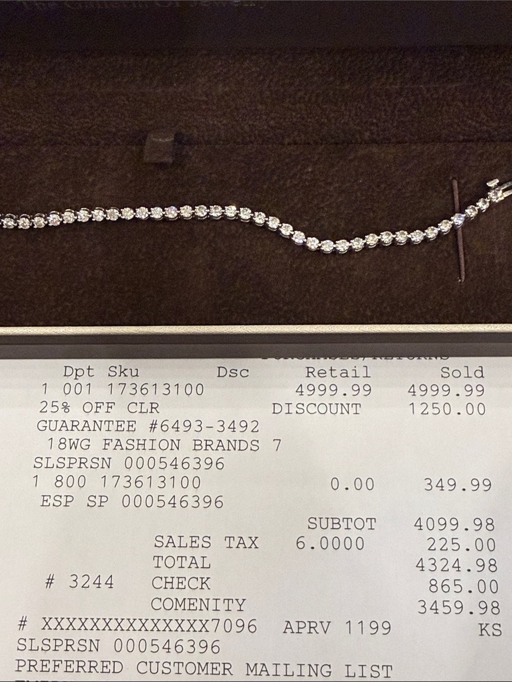 18k white gold Diamond Tennis Bracelet - Classic Sparkle - Picture 8 of 8